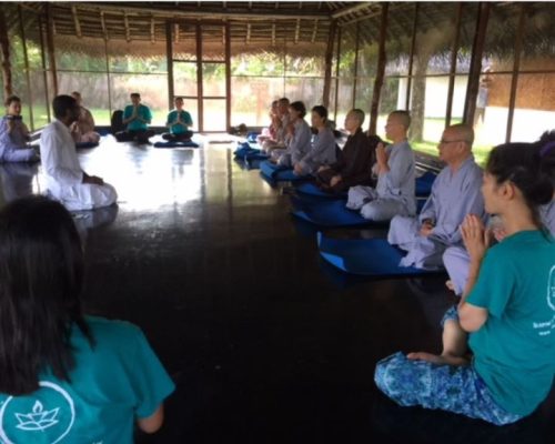 india yoga teacher